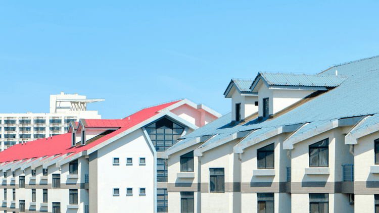 U.S. Housing Market Shows Early‑Year Shifts as Buyers and Sellers Navigate New Conditions