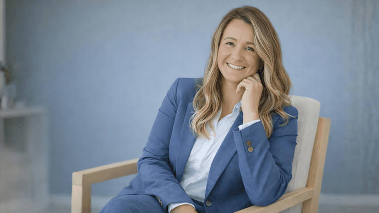 Nathalia Spring, real estate expert in Pinellas County, specializing in coastal properties and guiding clients through informed, thoughtful decisions.
