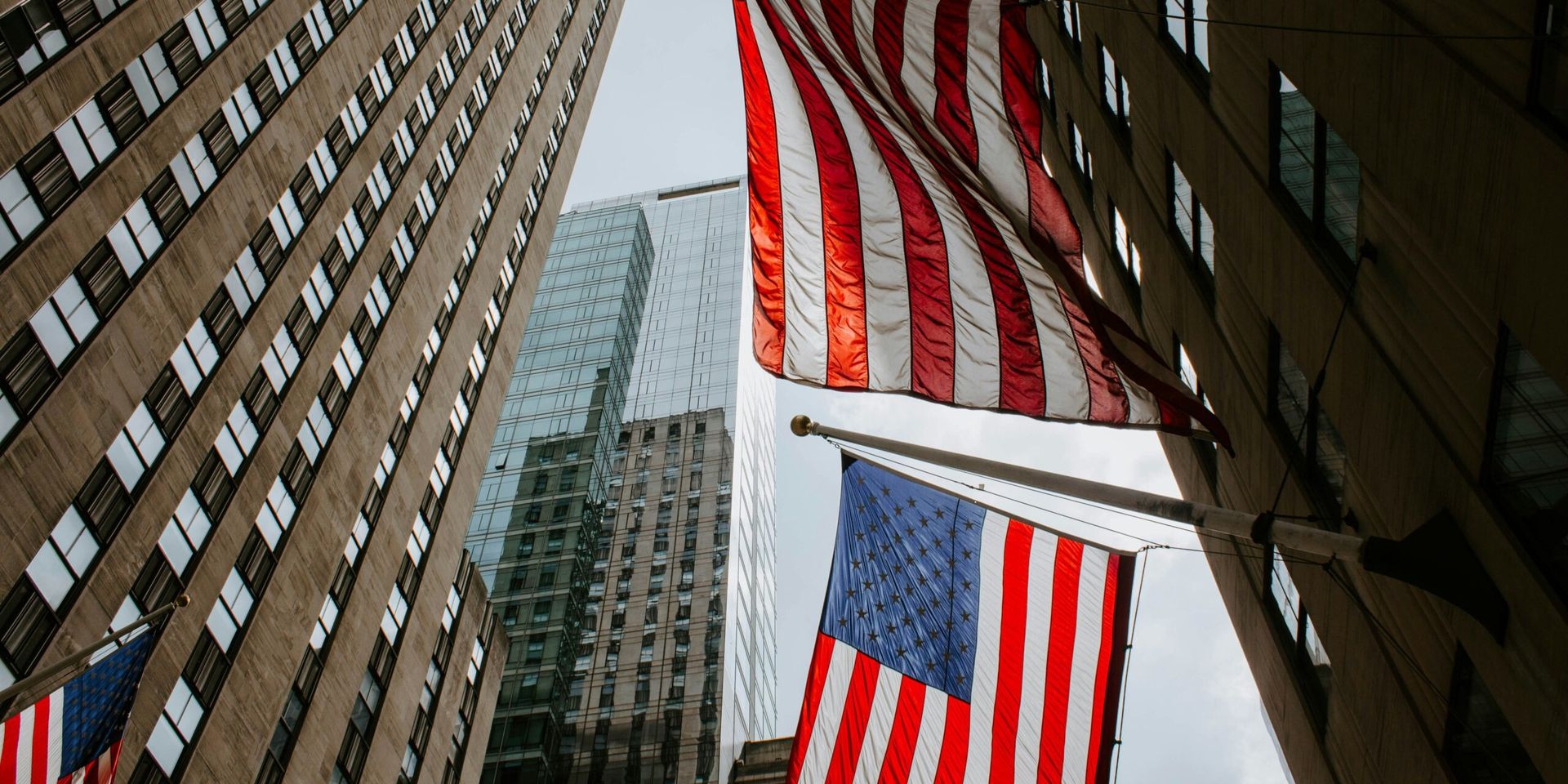 Moody’s Downgrades U.S. Credit Rating, Raising Concerns Over Fiscal Sustainability