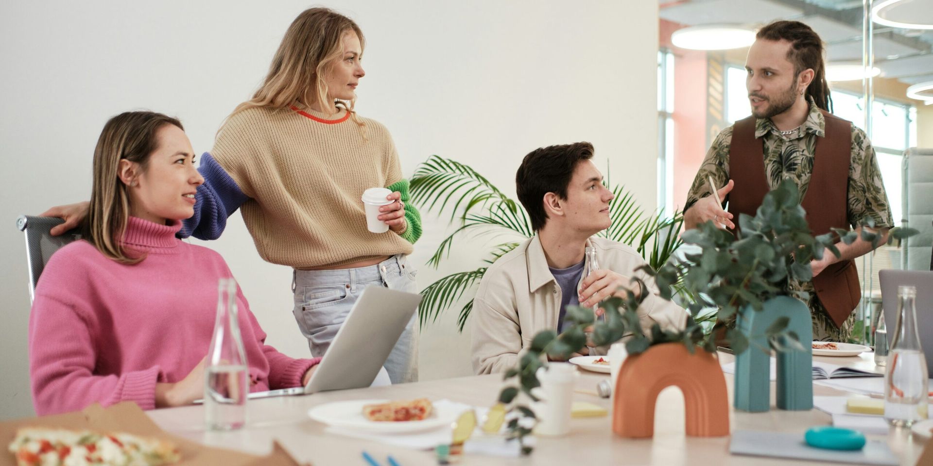 Zillow Expands Integrated Services Amid Cooling Market