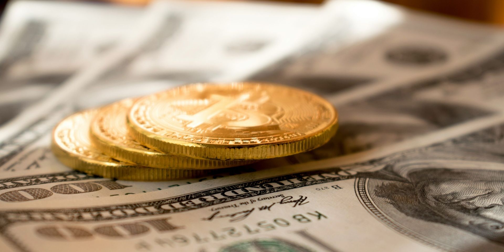 Shift in Realtor Commission Models Gains Steam as Brokerages Eye Flat‑Fee Options