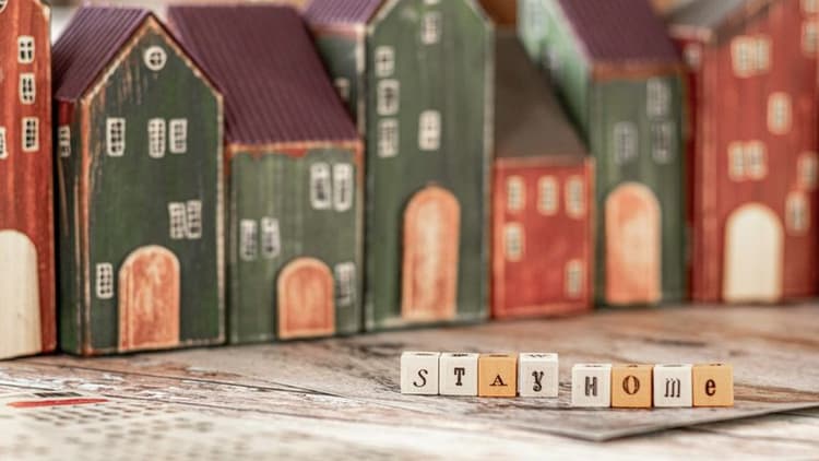 U.S. Housing Market Shows Signs of Moderation as Mortgage Rates Stabilize in Mid-2025