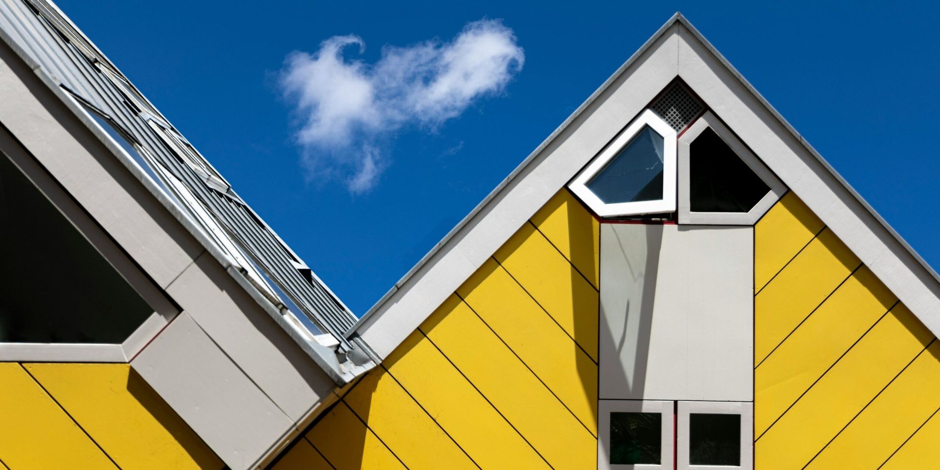 Tech-Driven Firms Transforming U.S. Housing Market Amidst Sluggish Sales
