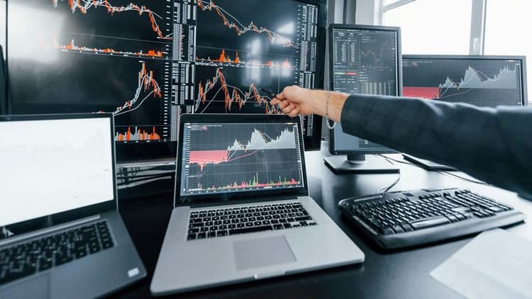 Exclusive Listing Practices Raise Concerns Over Market Transparency