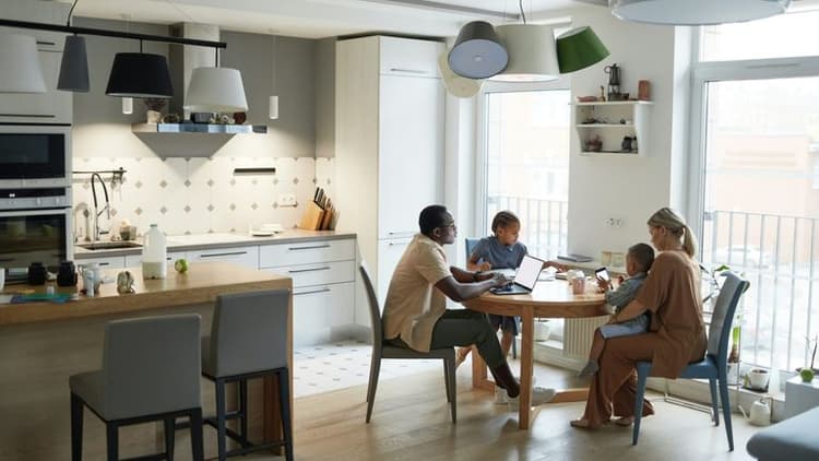The Rise of Smart Homes in 2025: How Technology Is Changing Our Living Spaces