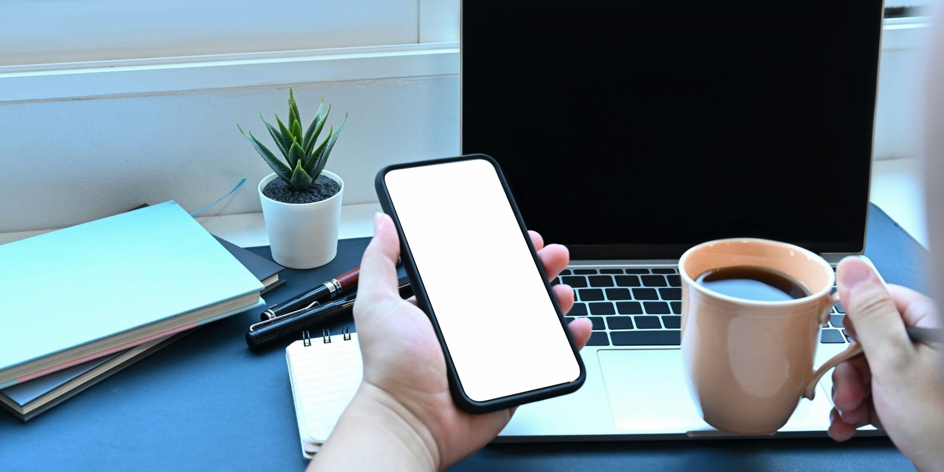 Los Angeles Real Estate Agents Embrace Technology to Enhance Client Experience in 2025