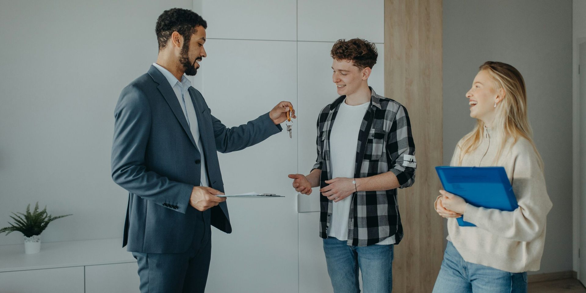 National Realtor Association Expands Program to Facilitate More Foreign Home Buyers