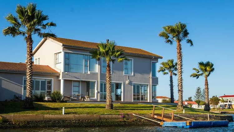 FinCEN Delays Residential Real Estate Reporting Rule, Extends Deadline to March 2026