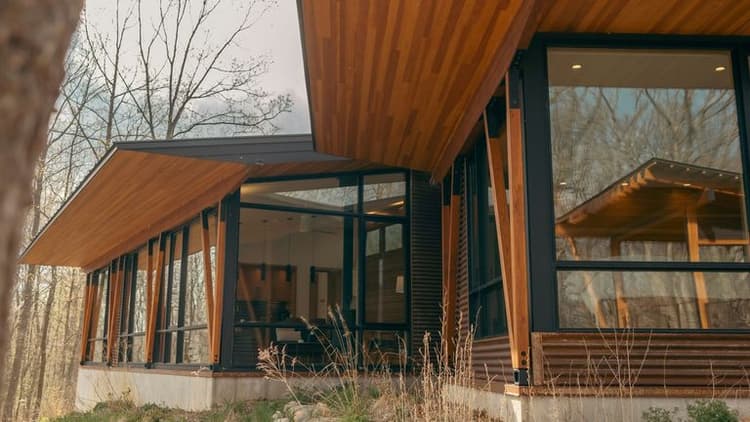Revitalizing American Architecture: The Rise of Sustainable Design in Homes