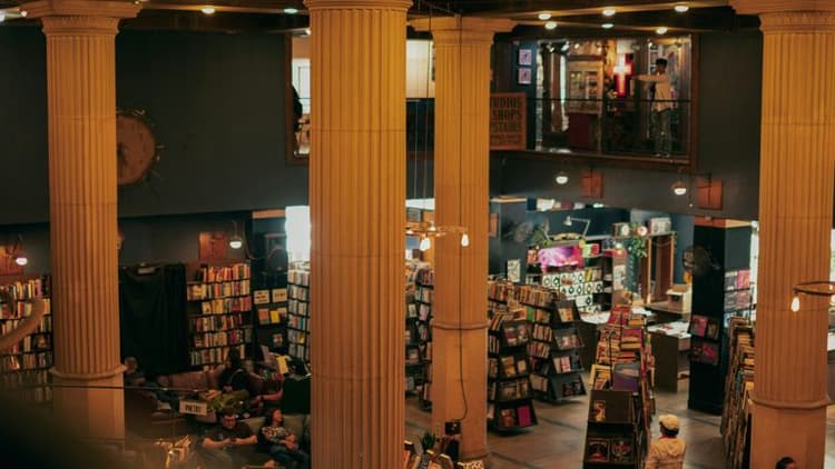 Amazon to Open Its Largest-Ever Retail Space in the U.S.