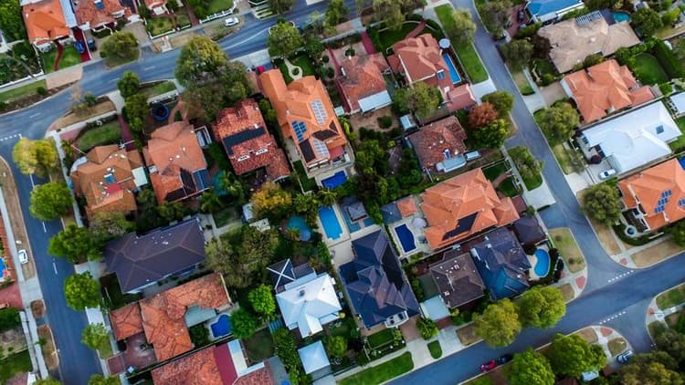 PropTech Innovations Powering Residential Market Momentum in August 2025