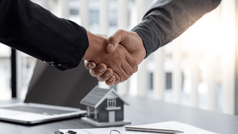 Realtors Expand Advisory Services as Housing Consumers Seek Deeper Market Expertise