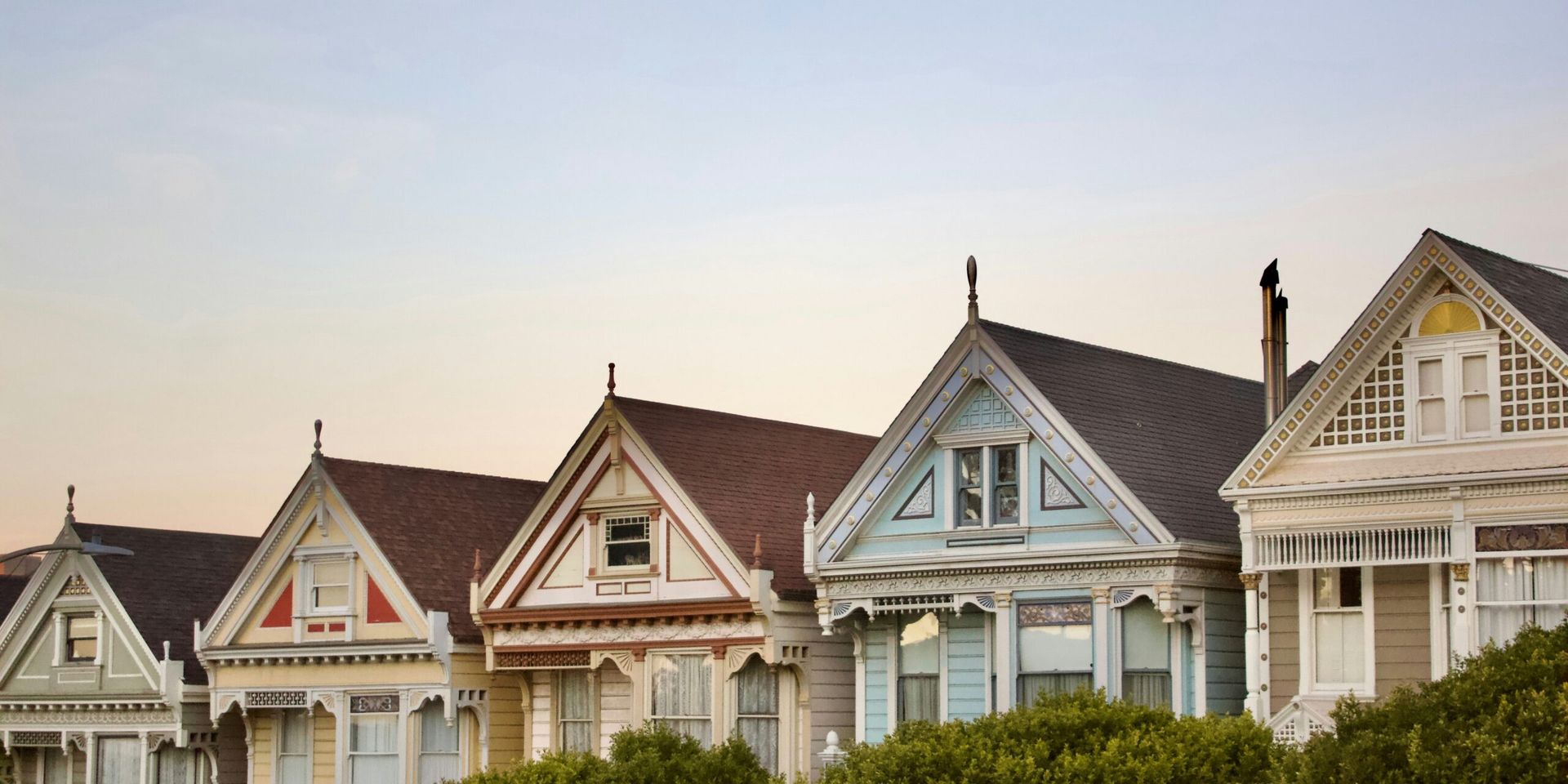 U.S. Existing-Home Sales Decline for Second Consecutive Month in April 2025 Amid Elevated Mortgage Rates and Regional Market Divergence