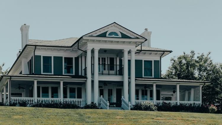 The Future of U.S. Real Estate: How PropTech and Smart Homes are Transforming the Industry in 2025