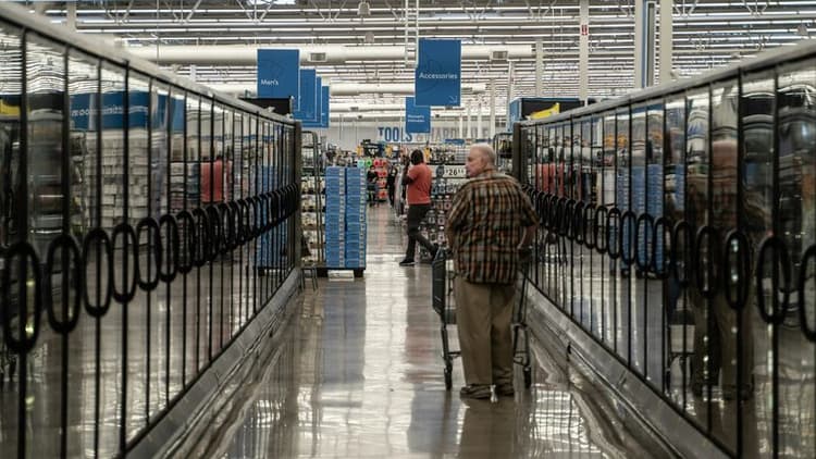 Exclusive Inventory Strategy Sparks Debate Over Market Transparency