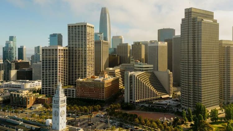 Los Angeles Housing Market Outlook 2025: Stability Amid Economic Headwinds